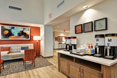 Hampton Inn & Suites Tucson Marana