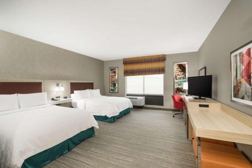 Hampton Inn Newport - image 12
