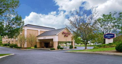 Hampton Inn Wooster - Hotel