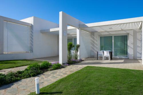 Stunning Capo Falcone Charming Apartments 1 Bedroom prem Apt sleeps 4 child