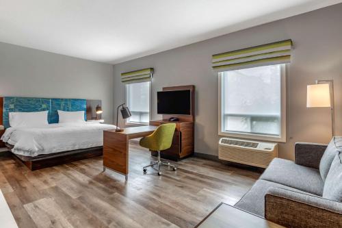 Hampton Inn & Suites Edmonton/West