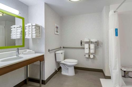 Hampton Inn & Suites Edmonton/West