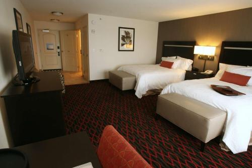 Hampton Inn & Suites Red Deer