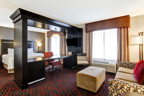 Hampton Inn & Suites Red Deer