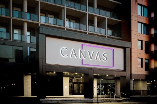 Canvas Moncton, Tapestry Collection By Hilton