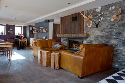 Restaurant, Hideout Hostel in Morzine