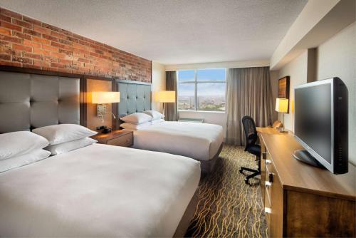 Doubletree by Hilton Toronto Airport, ON