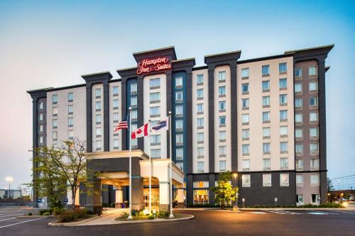 Hampton Inn & Suites by Hilton Toronto Airport