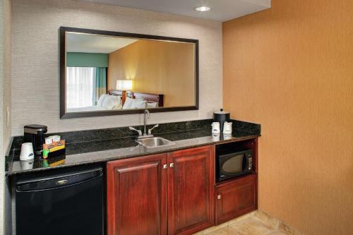 Hampton Inn & Suites by Hilton Toronto Airport, Mississauga (zdjęcie 4)