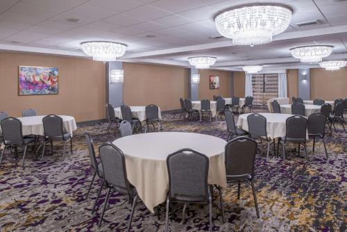 DoubleTree by Hilton Utica