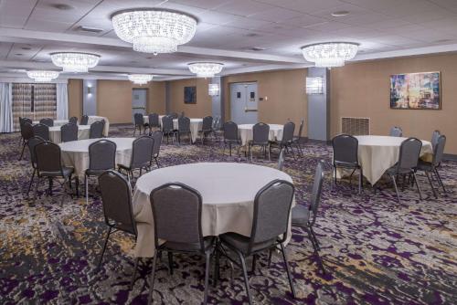 DoubleTree by Hilton Utica