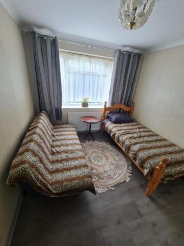 Colne House - Accommodation - Yiewsley