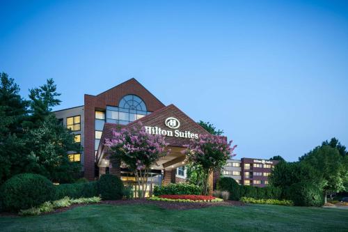 Hilton Suites Brentwood in Brentwood, USA