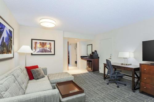 Embassy Suites By Hilton Hotel Chicago-Lombard/Oak Brook