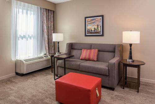 Hampton Inn & Suites Charlotte Arrowood Rd