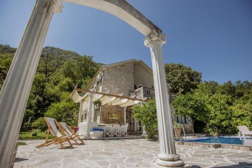 Tampilan eksterior, Villa D'amore Montenegro in Kostanjica