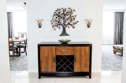 DoubleTree by Hilton Charlottesville DoubleTree by Hilton Charlottesville