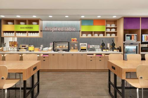 Home2 Suites by Hilton Harrisburg North - image 12