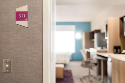 Home2 Suites by Hilton Harrisburg North - image 8