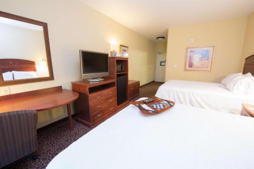 Hampton Inn by Hilton Bismarck Room Type - Queen Room with Two Queen Beds