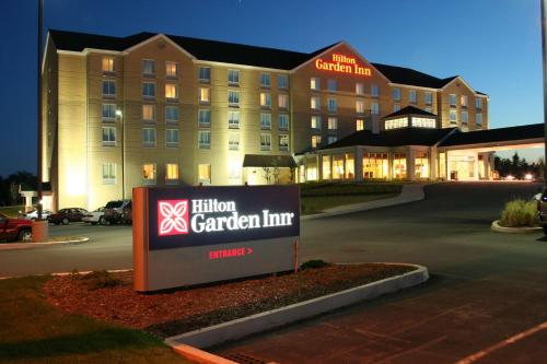 Hilton Garden Inn Halifax Airport - Hotel - Enfield