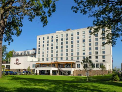 DoubleTree by Hilton Hotel Niagara Falls New York in Niagara Falls, USA