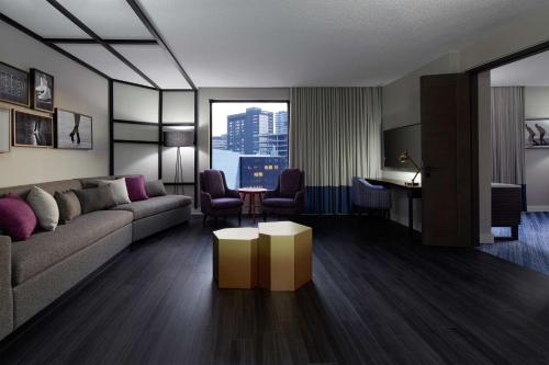 DoubleTree by Hilton Montreal