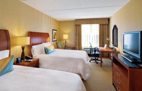 Hilton Garden Inn Lakewood