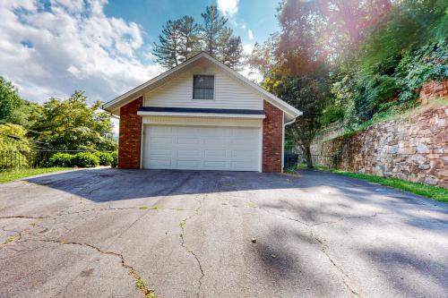 Blue Ridge Cottage