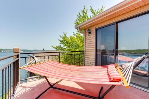 Waterfront Lake Ozark Condo with Lake Views!