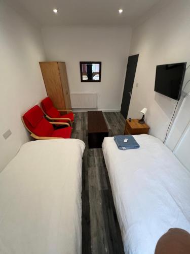 Zams rooms