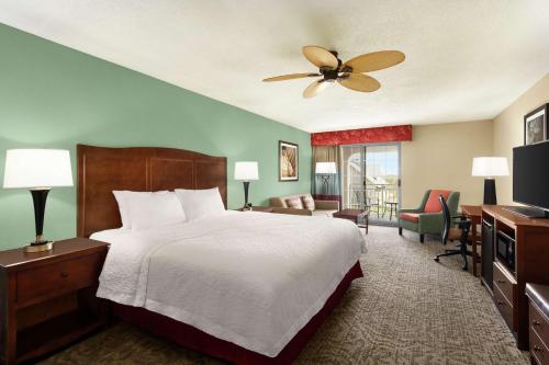 Hampton Inn & Suites Outer Banks/Corolla