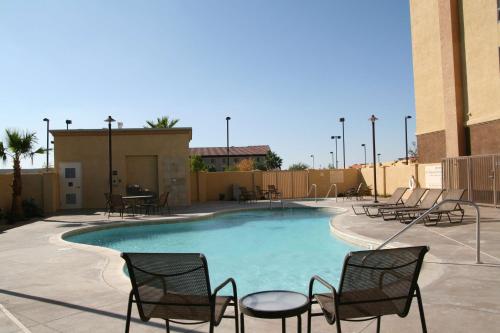 Hampton Inn and Suites Barstow