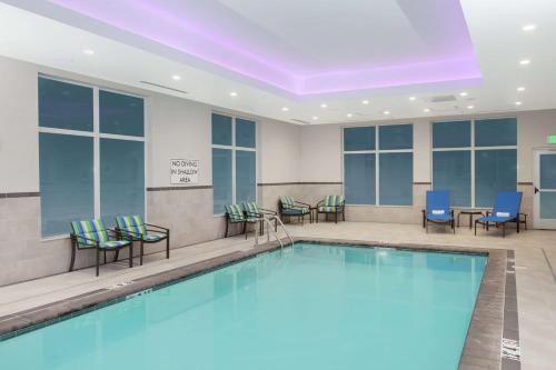 Hampton Inn & Suites Rocky Hill - Hartford South - image 6