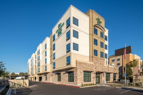 . Homewood Suites By Hilton Belmont