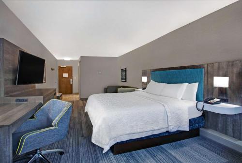 Hampton Inn Westfield