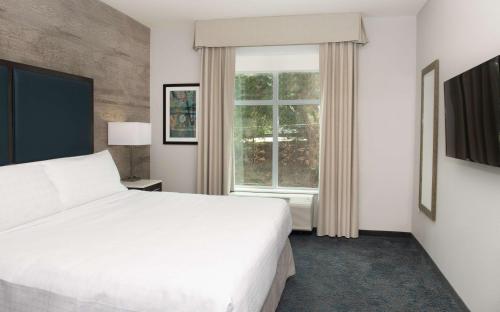 Homewood Suites By Hilton North Charleston