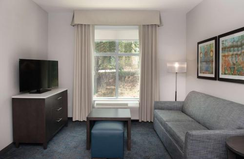 Homewood Suites By Hilton North Charleston