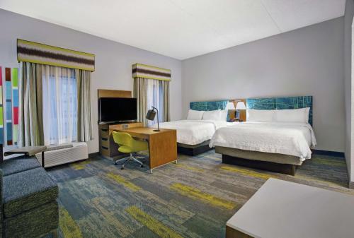 Hampton Inn & Suites Augusta West - image 41