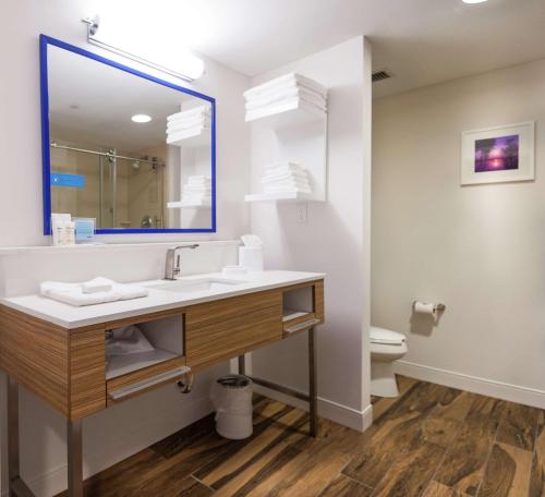 多伊尔斯敦汉普顿酒店 多伊尔斯敦汉普顿酒店