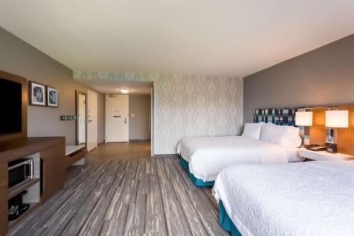 Hampton Inn By Hilton & Suites Herndon-Reston