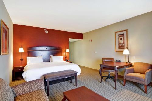 Hampton Inn and Suites Peoria at Grand Prairie