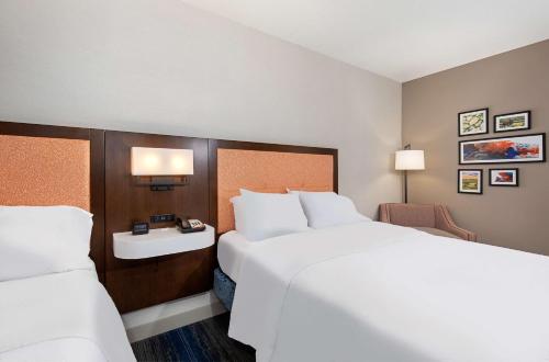 Hampton Inn Corbin - image 2