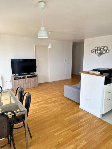 Magnifique Appart. spacieux 8P/ Défense-Courbevoie - Location saisonnière - Courbevoie