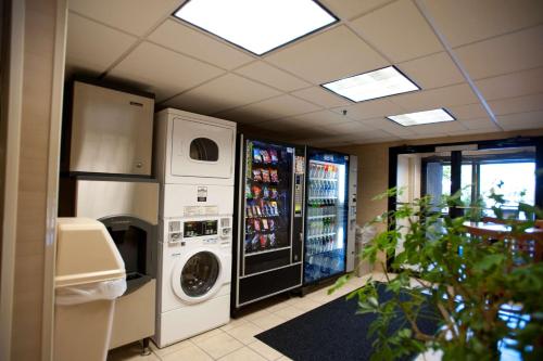 Hampton Inn Downingtown/Exton - image 13