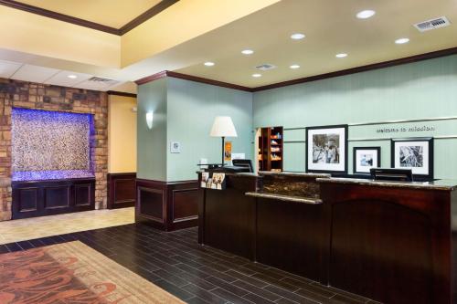 Hampton Inn & Suites Mission