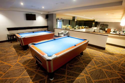 DoubleTree by Hilton Midland Plaza - image 12