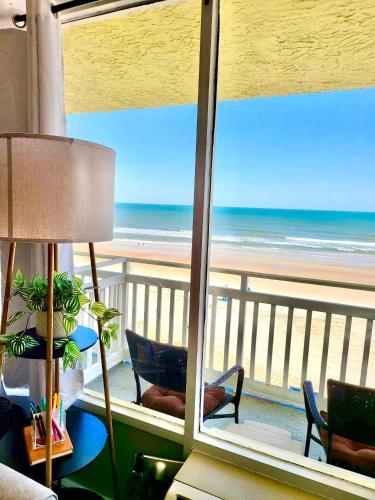 Beach Blessing - Oceanfront at Symphony Beach Club in Ormond Beach, USA