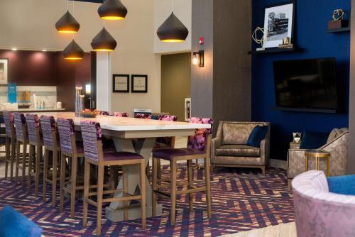 Hampton Inn & Suites Warrington Horsham