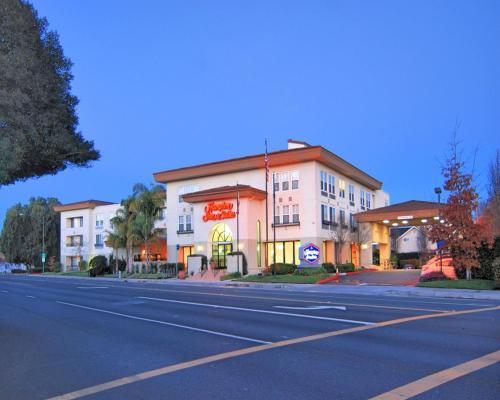 Hampton Inn&Suites Mountain View - Hotel